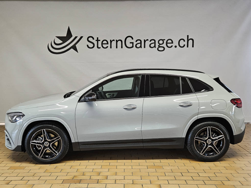 MERCEDES-BENZ GLA 220 4Matic AMG Line Special Edition, Hybride Leggero Benzina/Elettrica, Auto nuove, Automatico - 2