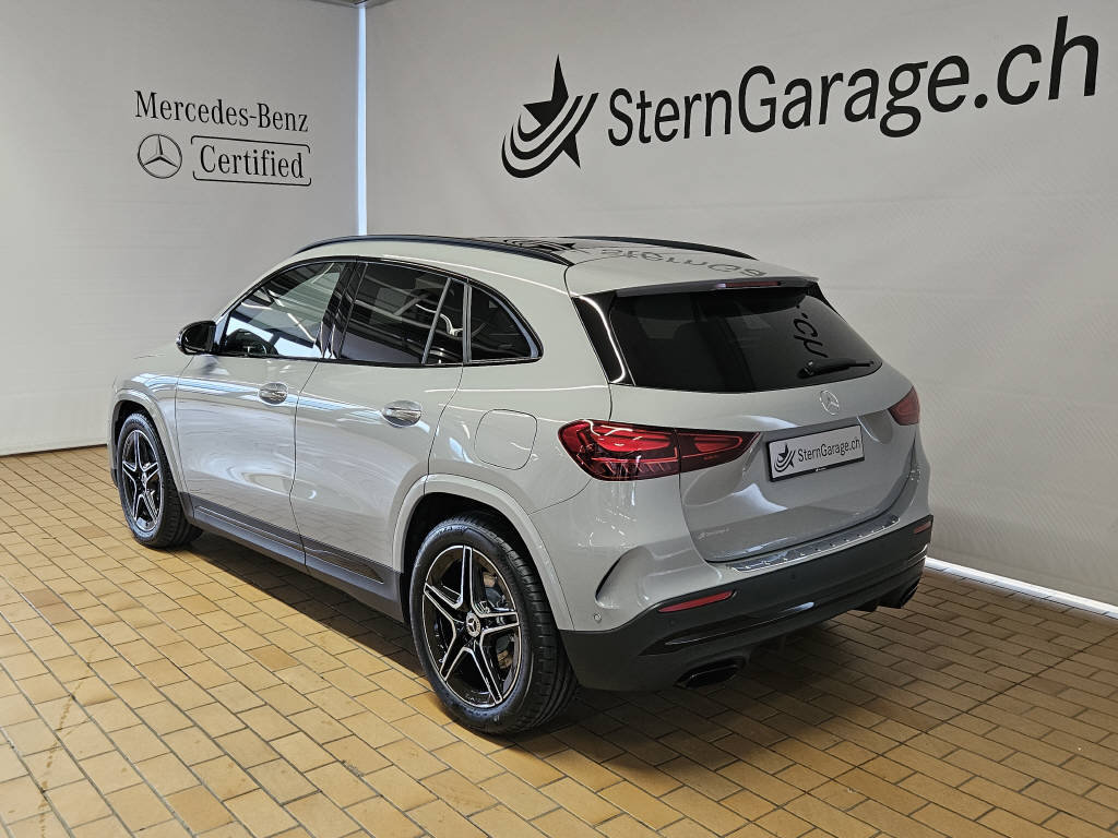 MERCEDES-BENZ GLA 220 4Matic AMG Line Special Edition, Hybride Leggero Benzina/Elettrica, Auto nuove, Automatico - 3