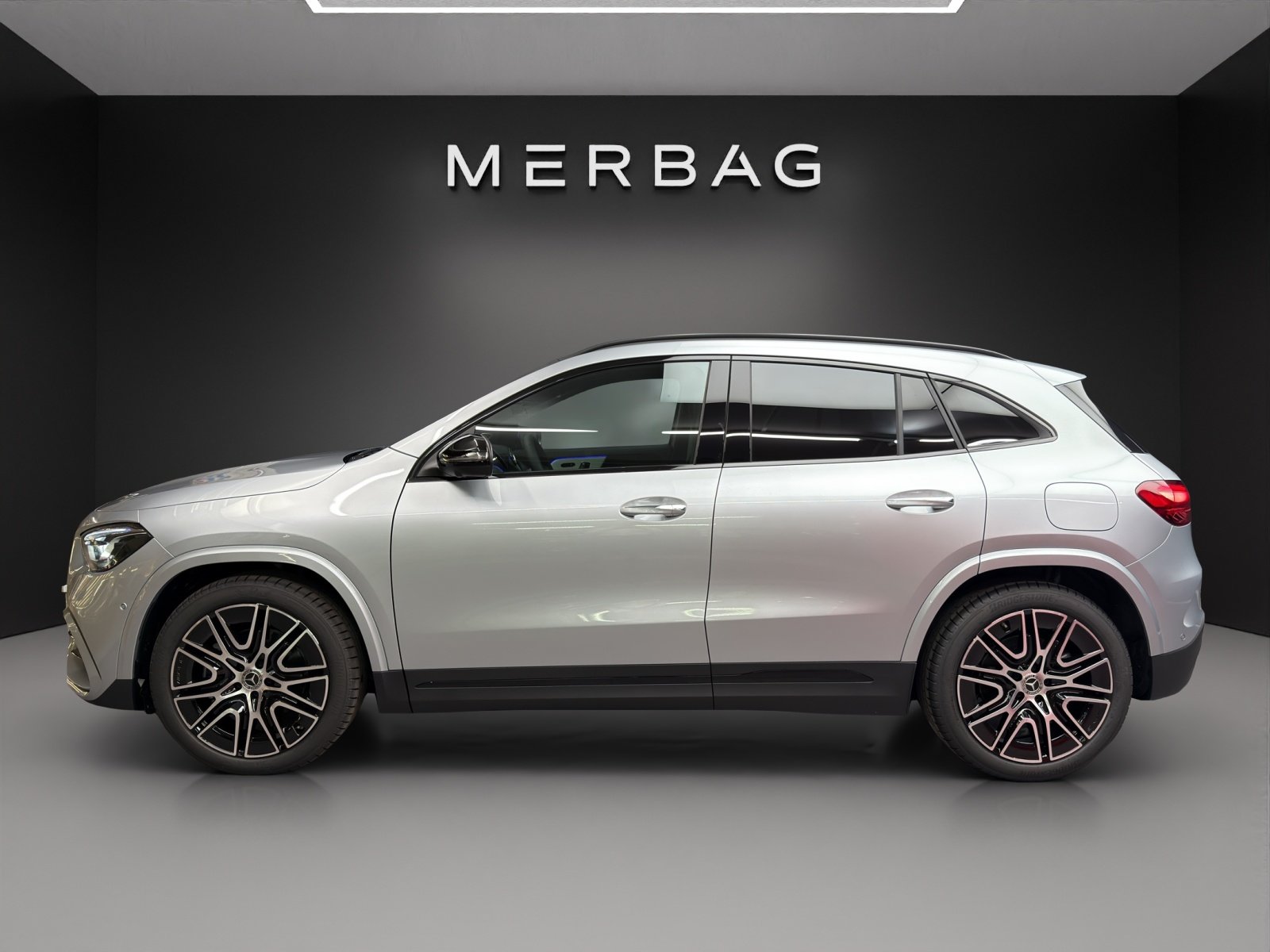 MERCEDES-BENZ GLA 220 d 4M Swiss Star, Diesel, Auto nuove, Automatico - 3