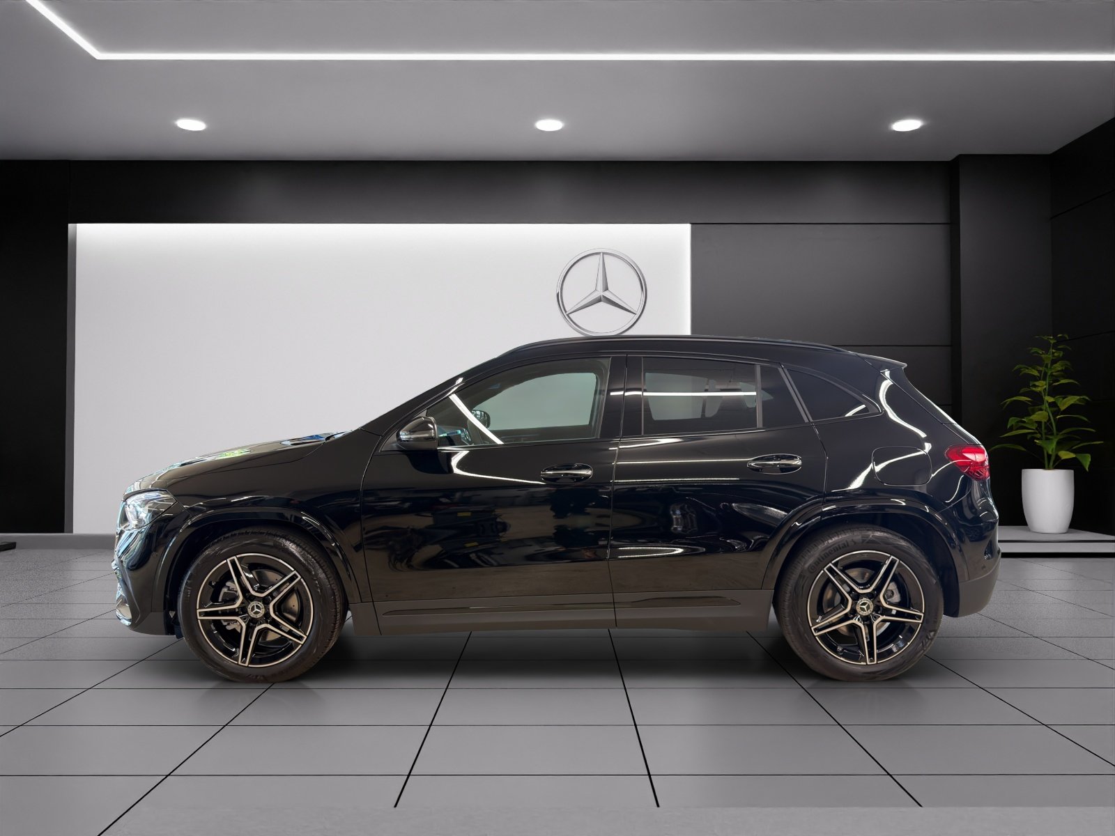 MERCEDES-BENZ GLA 220 4Matic 8G-DCT, Hybride Leggero Benzina/Elettrica, Auto nuove, Automatico - 3