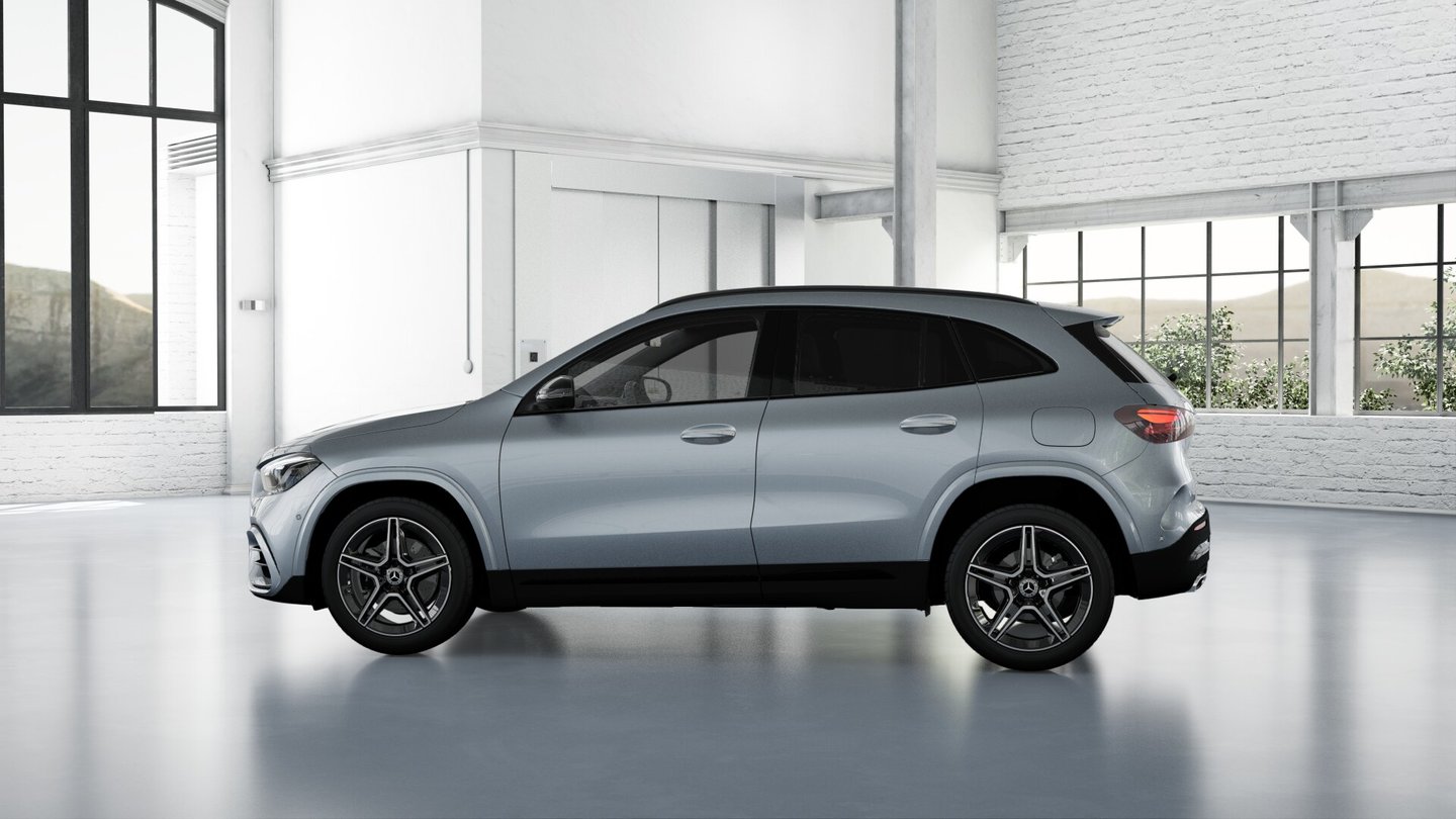 MERCEDES-BENZ GLA 220 4Matic 8G-DCT, Mild-Hybrid Petrol/Electric, New car, Automatic - 2
