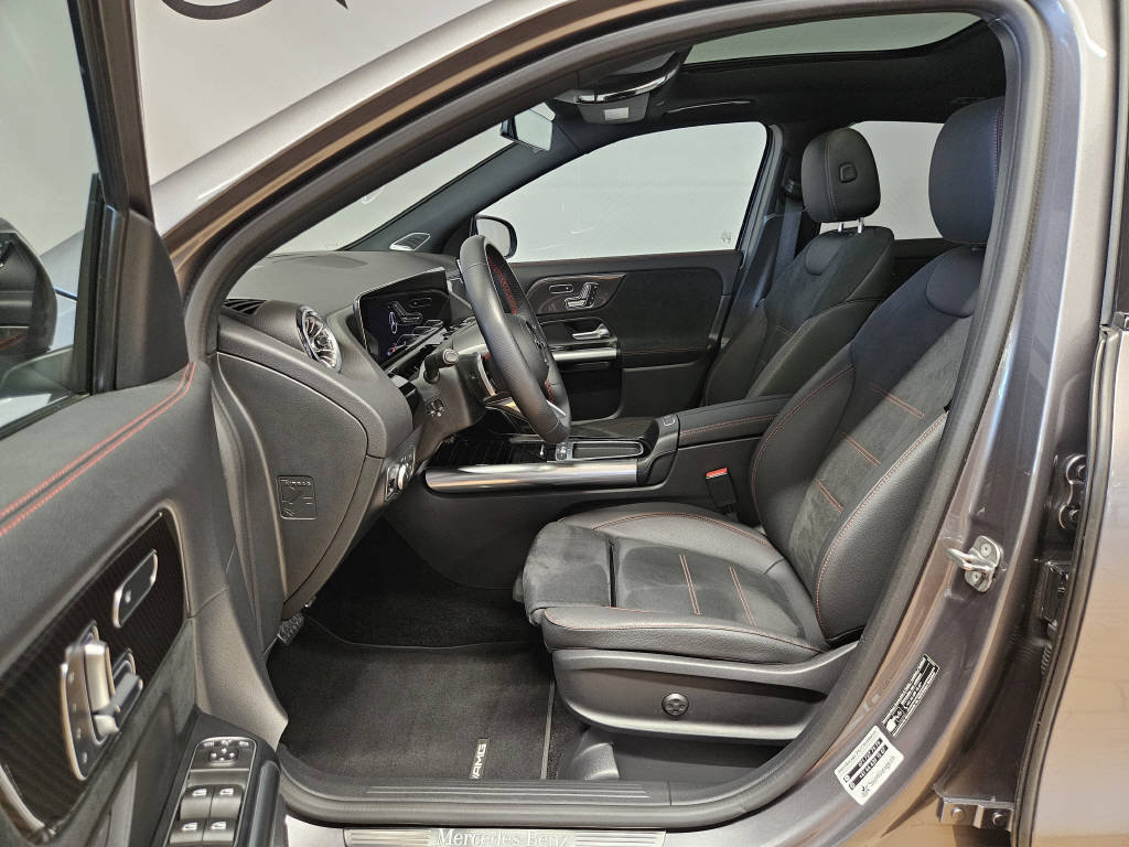 MERCEDES-BENZ GLA 220 d 4Matic AMG Line Swiss Star, Diesel, Occasioni / Usate, Automatico - 7