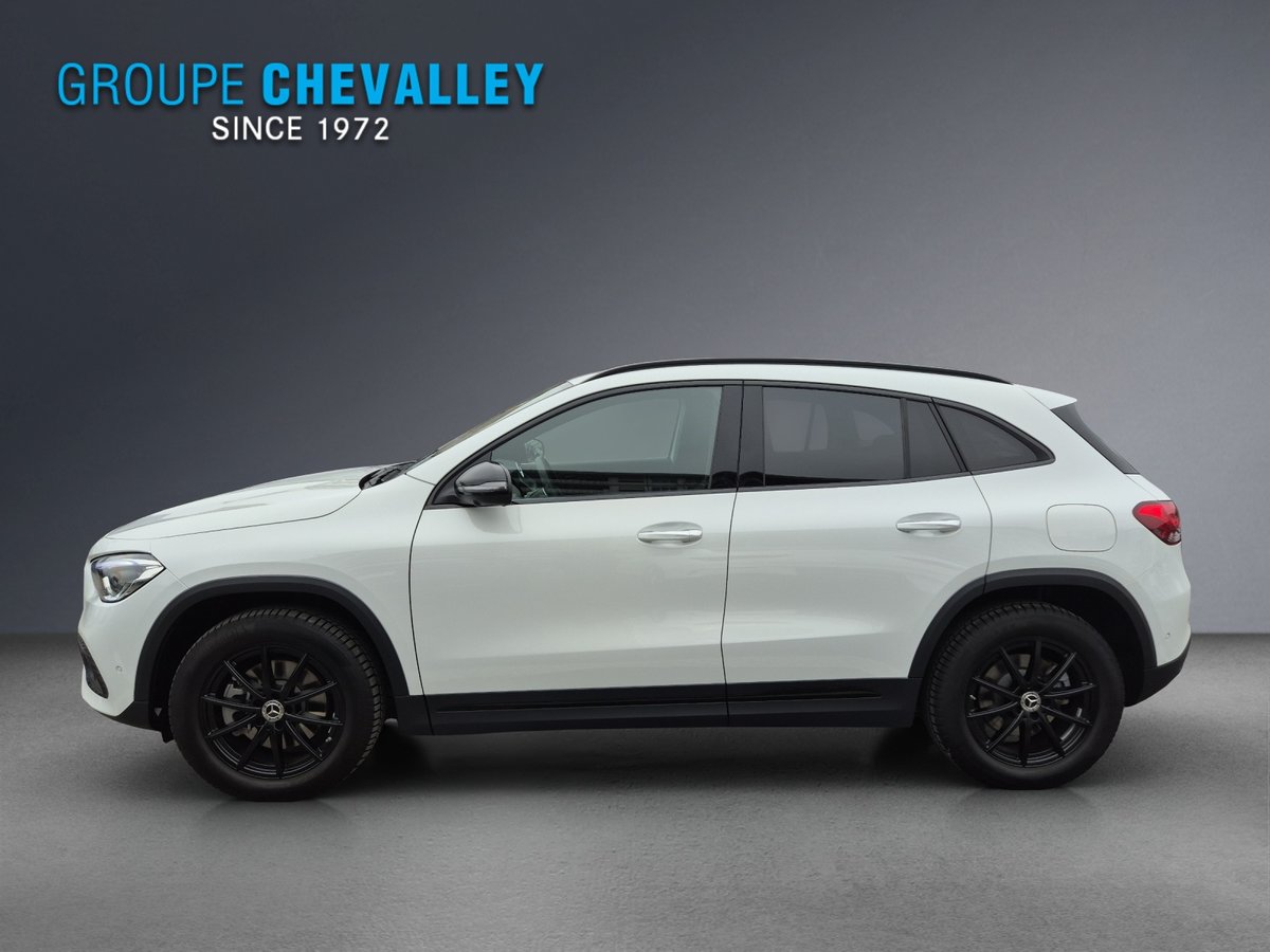 MERCEDES-BENZ GLA 220d Progressive, Diesel, Second hand / Used, Automatic - 3