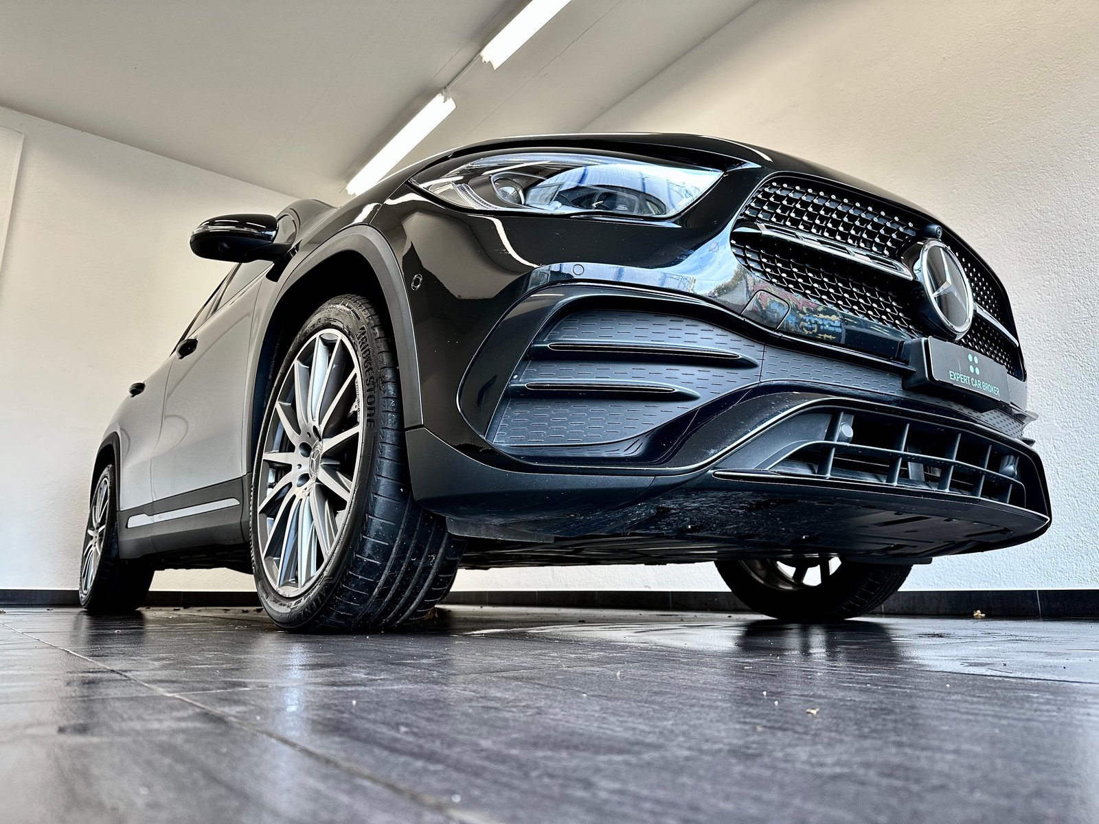 MERCEDES-BENZ GLA 220d 4Matic AMG Line 8G-DCT, Diesel, Second hand / Used, Automatic - 3