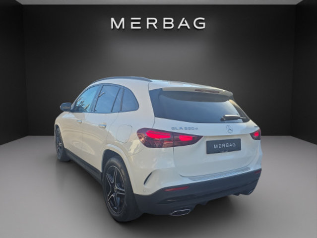 MERCEDES-BENZ GLA 220d 4Matic 8G-DCT, Diesel, Occasion / Utilisé, Automatique - 4