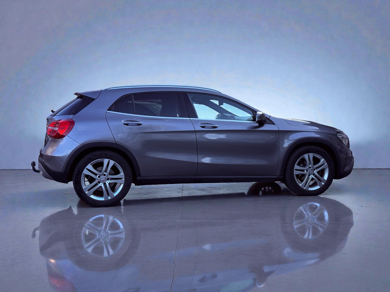 MERCEDES-BENZ GLA 220 CDI Urban 4Matic 7G-DCT, Diesel, Second hand / Used, Automatic - 5