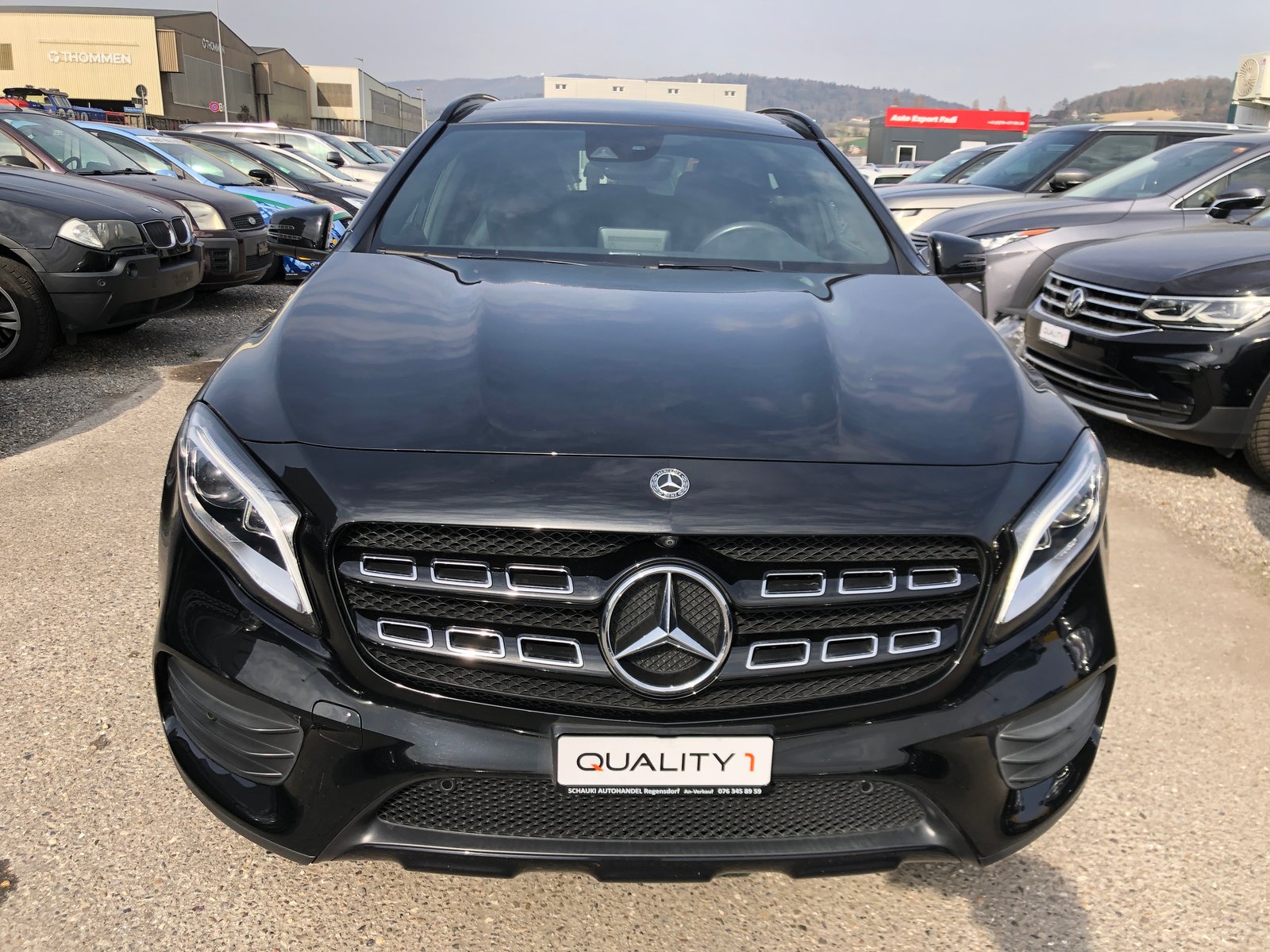MERCEDES-BENZ GLA 220 AMG Line 4Matic 7G-DCT, Benzin, Occasion / Gebraucht, Automatik - 2