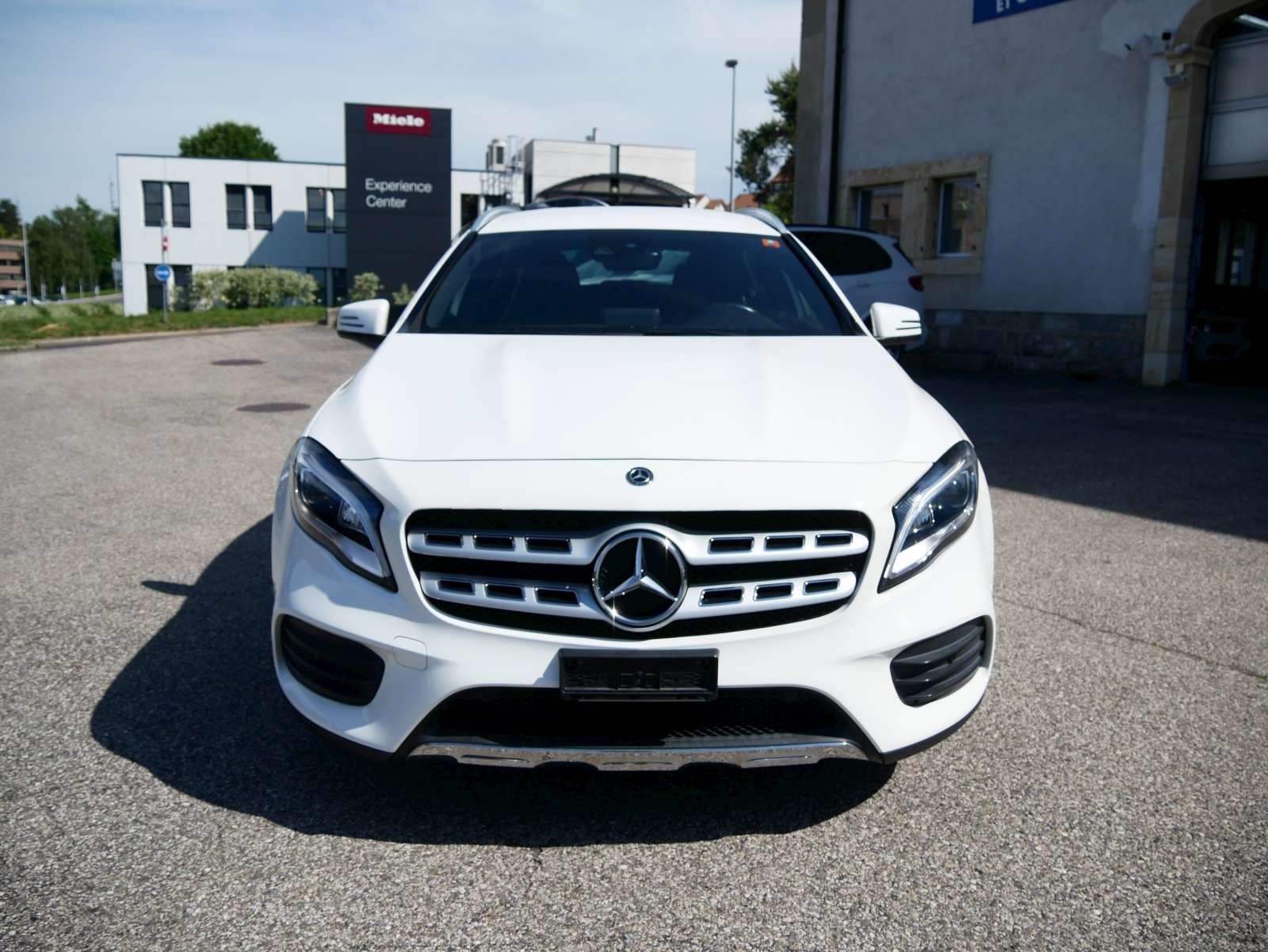 MERCEDES-BENZ GLA 220 AMG Line 4Matic 7G-DCT, Benzin, Occasion / Gebraucht, Automatik - 6