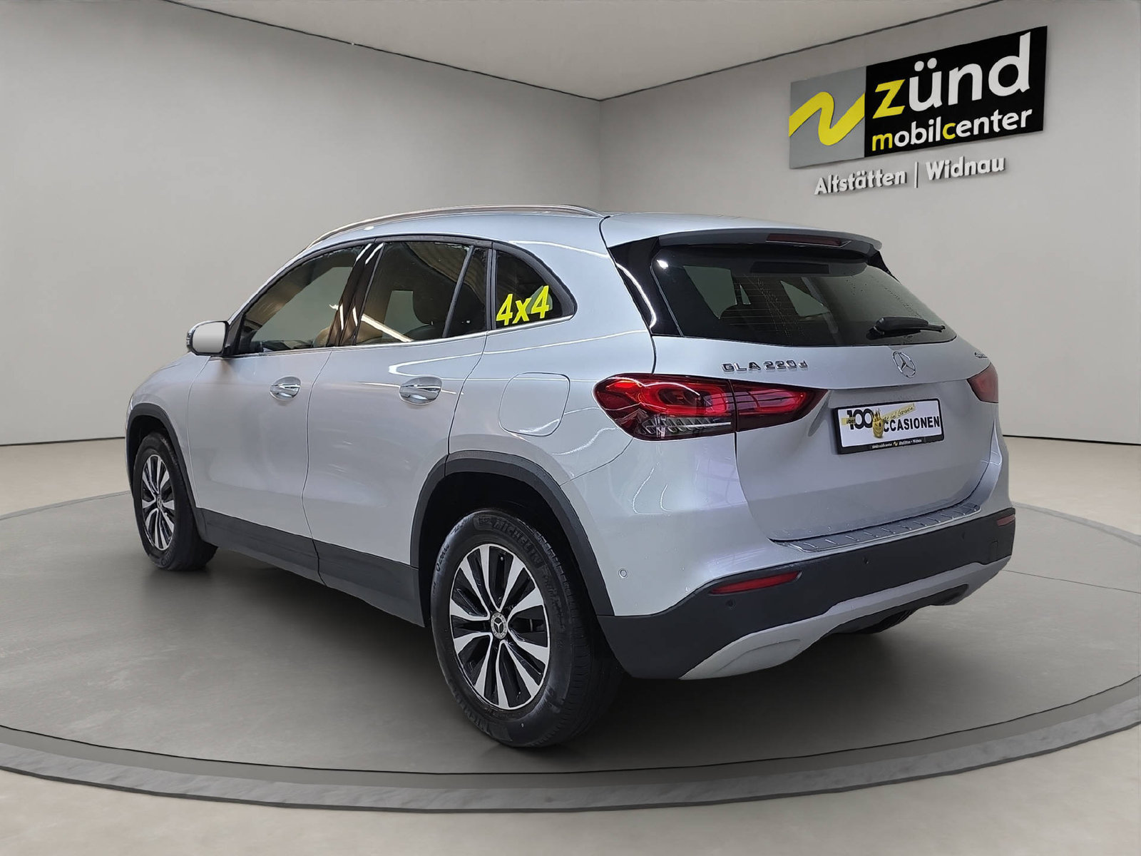 MERCEDES-BENZ GLA 220 d Style 4matic, Diesel, Occasion / Utilisé, Automatique - 3