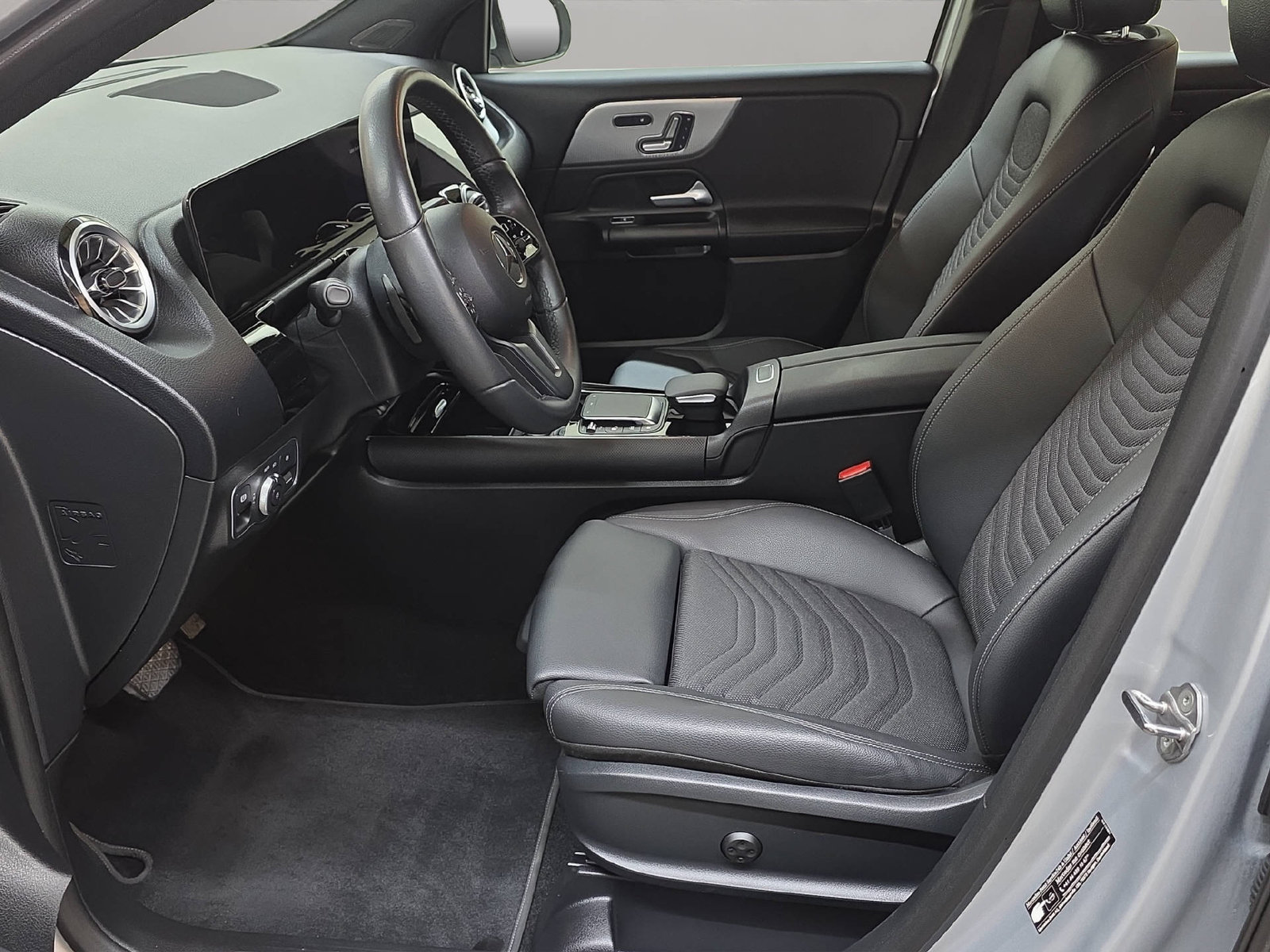 MERCEDES-BENZ GLA 220 d Style 4matic, Diesel, Occasion / Utilisé, Automatique - 6