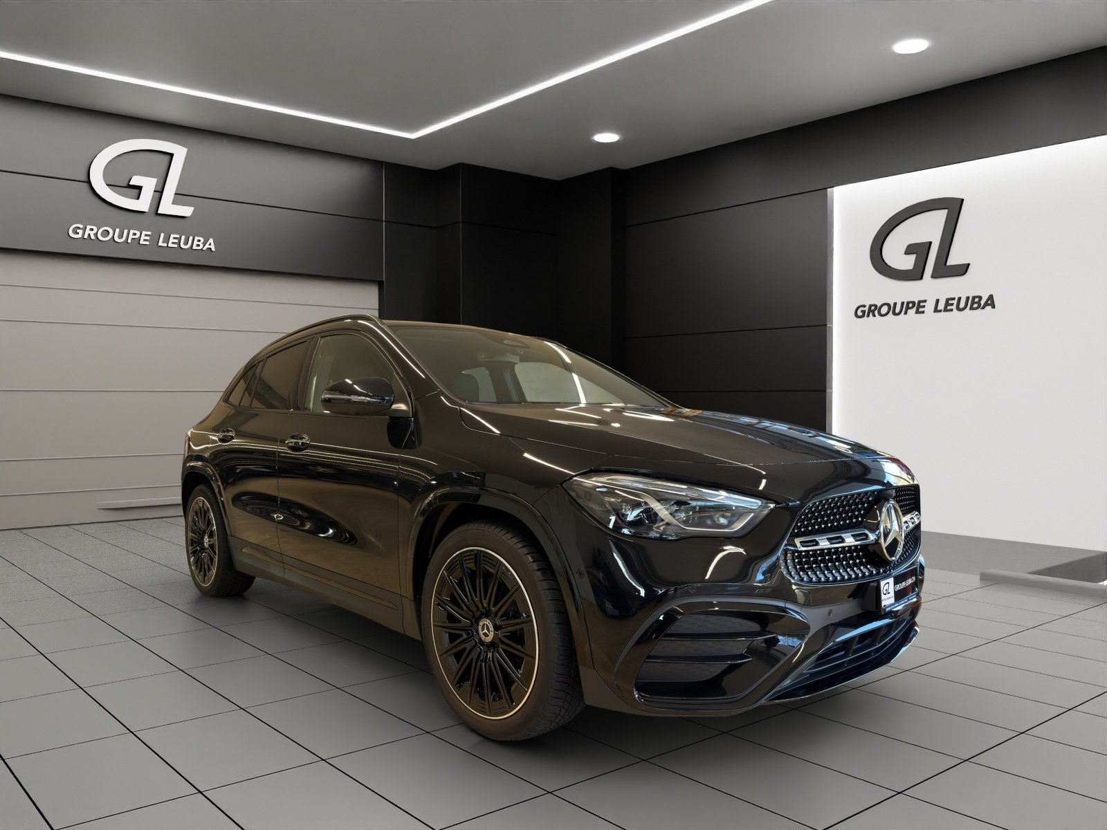 MERCEDES-BENZ GLA 220 4Matic 8G-DCT
