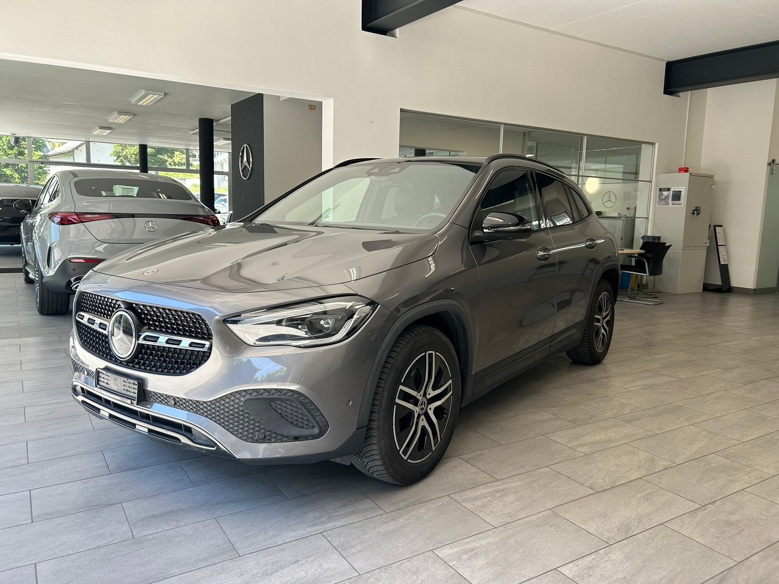 MERCEDES-BENZ GLA 220d 4Matic Progressive 8G-DCT