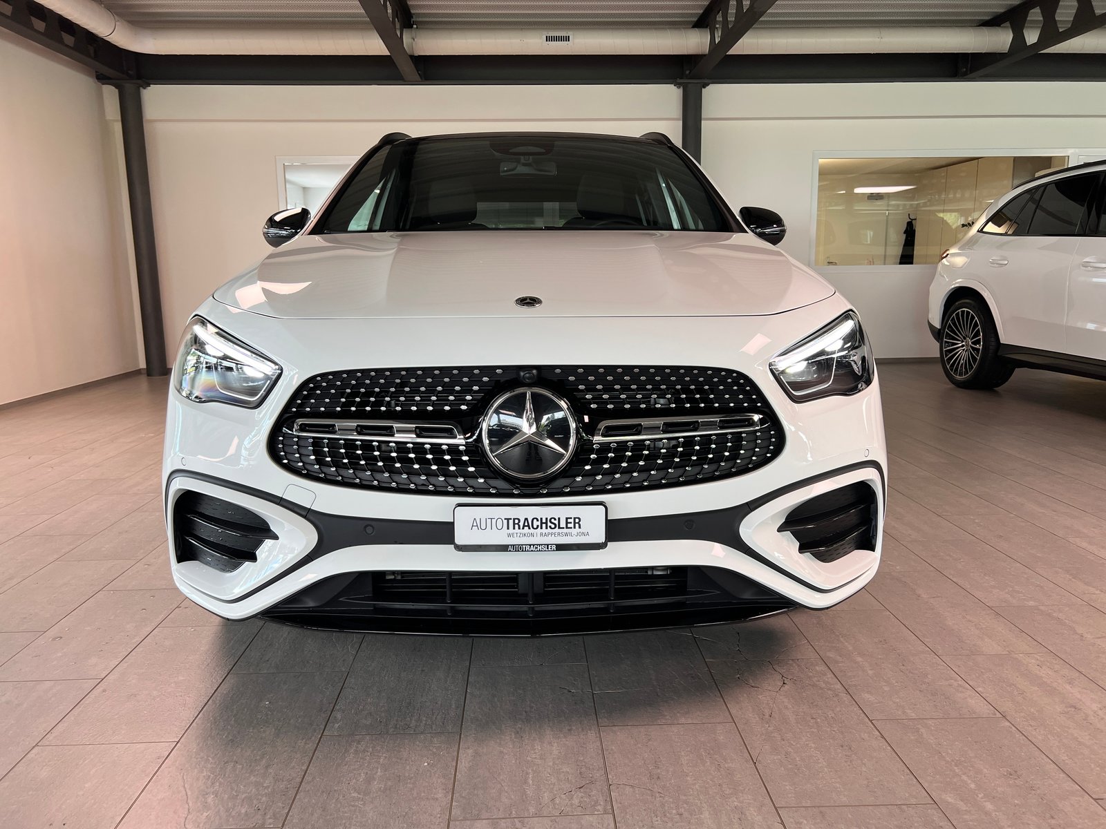 MERCEDES-BENZ GLA 220 4Matic 8G-DCT, Mild-Hybrid Benzin/Elektro, Occasion / Gebraucht, Automatik - 2