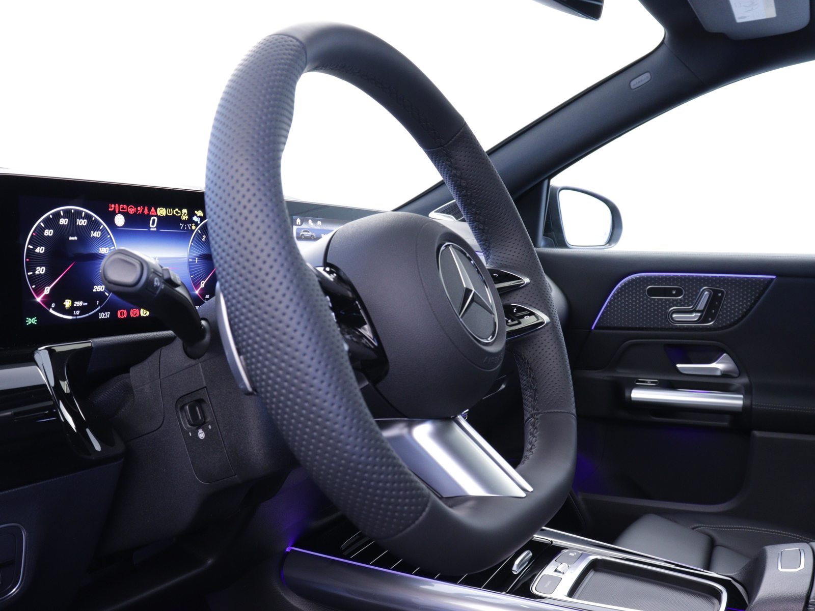 MERCEDES-BENZ GLA 220 d Swiss Star AMG Line 4matic, Diesel, Occasioni / Usate, Automatico - 7