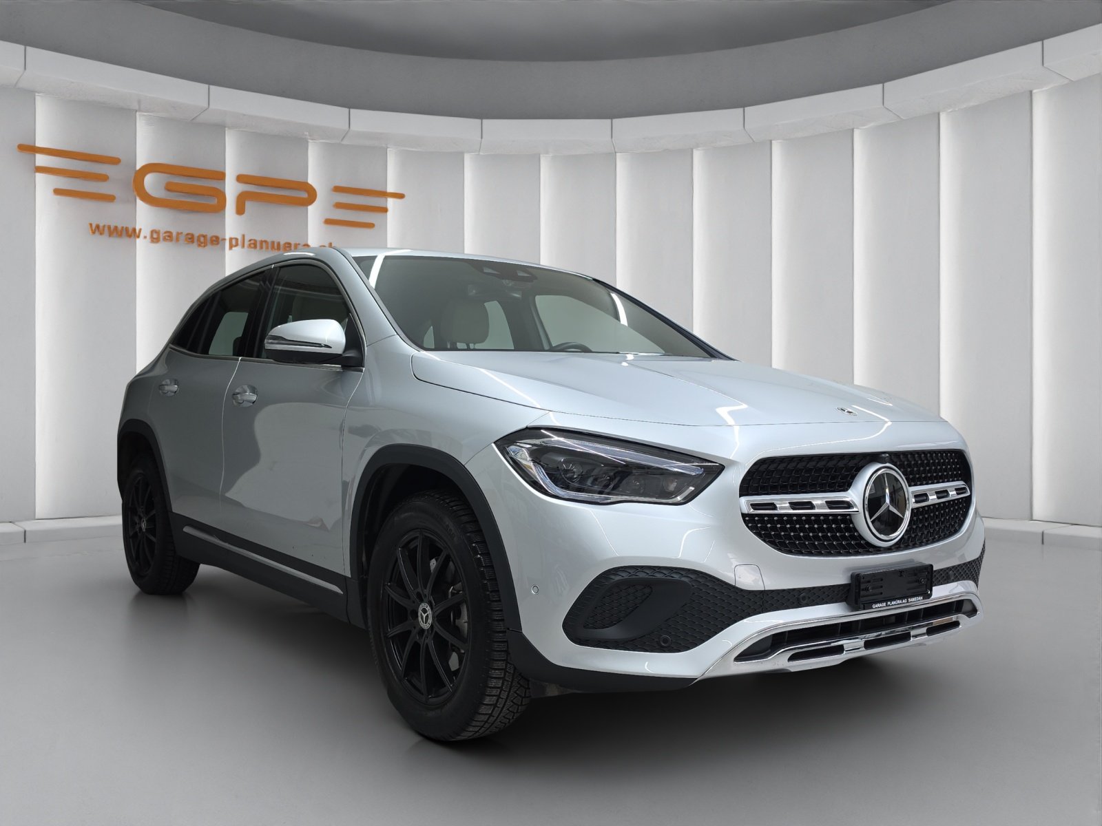 MERCEDES-BENZ GLA 220 d Progressive 4matic, Diesel, Second hand / Used, Automatic - 3