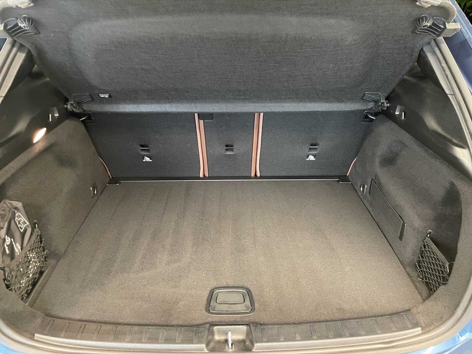 MERCEDES-BENZ GLA 220d 4Matic Progressive 8G-DCT, Diesel, Occasion / Gebraucht, Automatik - 6