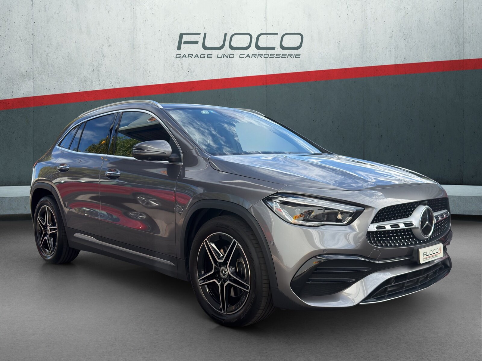 MERCEDES-BENZ GLA 220d 4Matic AMG Line 8G-DCT