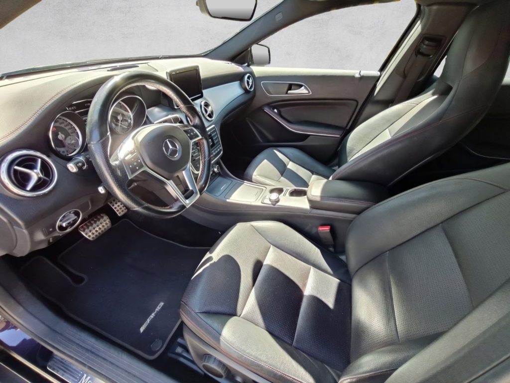 MERCEDES-BENZ GLA 220 CDI AMG Line 4Matic 7G-DCT, Diesel, Occasion / Utilisé, Automatique - 7