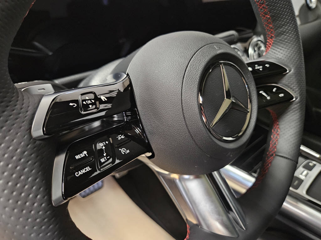 MERCEDES-BENZ GLA 220 d 4Matic AMG Line Swiss Star, Diesel, Auto dimostrativa, Automatico - 7