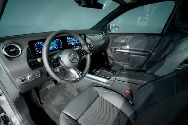 MERCEDES-BENZ GLA 220 4Matic 8G-DCT, Hybride Léger Essence/Électricité, Voiture de démonstration, Automatique - 6