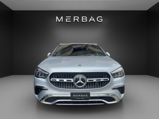 MERCEDES-BENZ GLA 220d 4M Swiss Star, Diesel, Auto dimostrativa, Automatico - 2