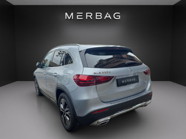 MERCEDES-BENZ GLA 220d 4M Swiss Star, Diesel, Auto dimostrativa, Automatico - 4