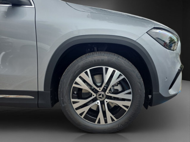 MERCEDES-BENZ GLA 220d 4M Swiss Star, Diesel, Auto dimostrativa, Automatico - 6