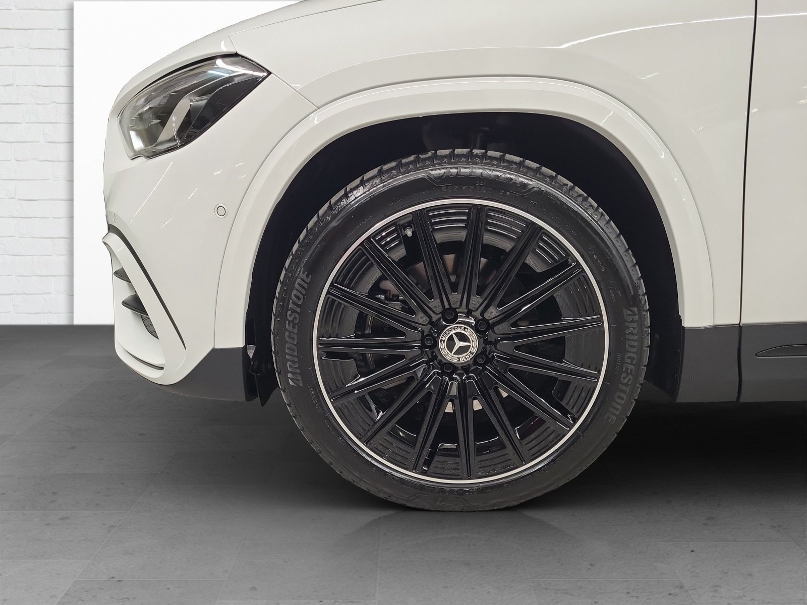 MERCEDES-BENZ GLA 220 d AMG Line 4Matic Swiss Star, Diesel, Ex-demonstrator, Automatic - 6
