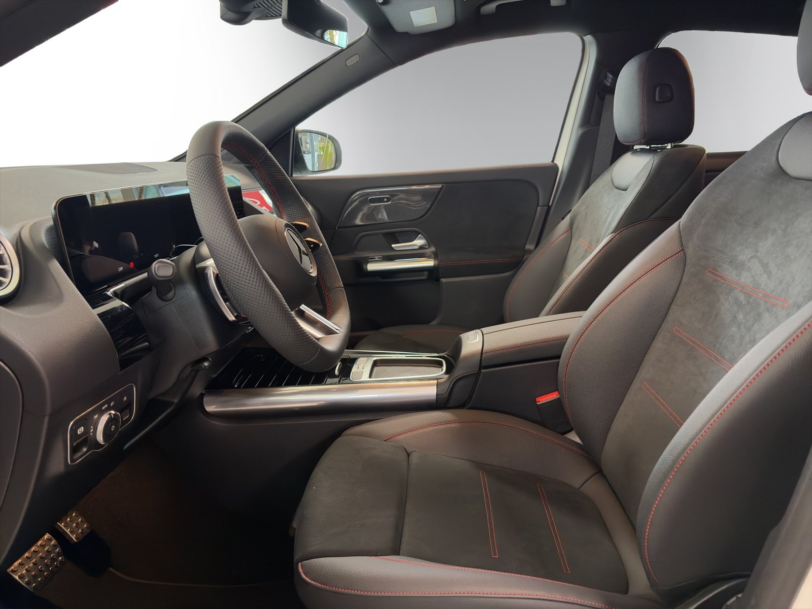 MERCEDES-BENZ GLA 220 4Matic 8G-DCT, Mild-Hybrid Benzin/Elektro, Vorführwagen, Automatik - 4
