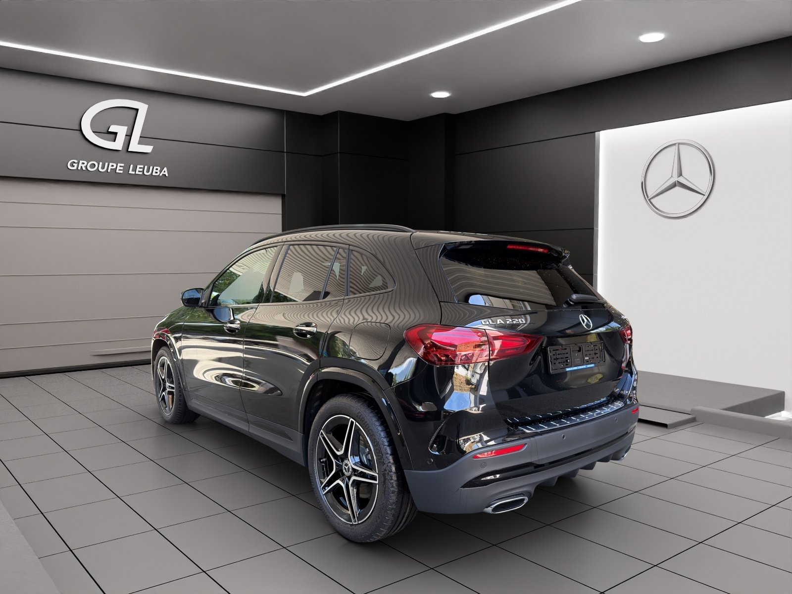 MERCEDES-BENZ GLA 220 4Matic 8G-DCT, Mild-Hybrid Benzin/Elektro, Vorführwagen, Automatik - 4