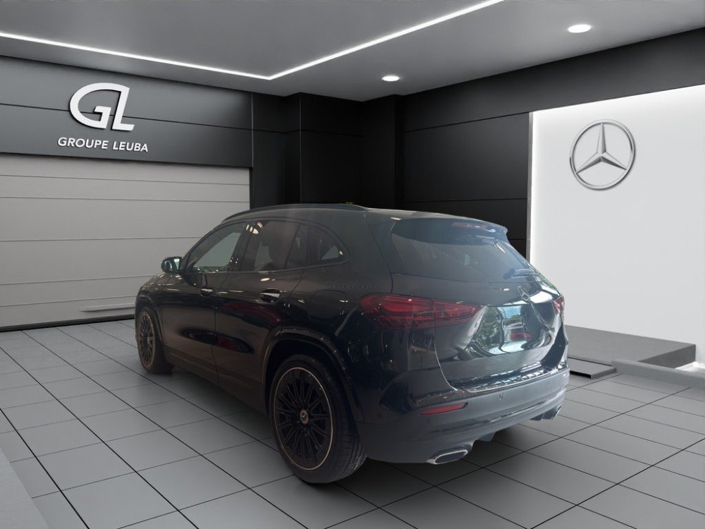 MERCEDES-BENZ GLA 220 4Matic 8G-DCT, Mild-Hybrid Benzin/Elektro, Neuwagen, Automat - 4