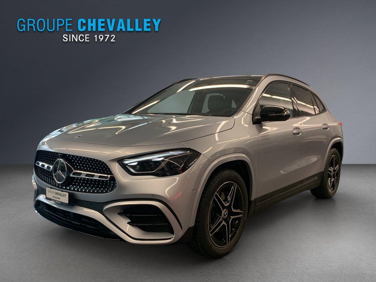 MERCEDES-BENZ GLA 220 4MATIC