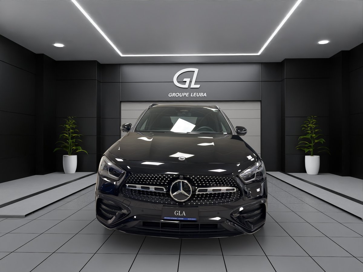 MERCEDES-BENZ GLA 220 4Matic 8G-DCT, Hybride Leggero Benzina/Elettrica, Auto nuove, Automatico - 3