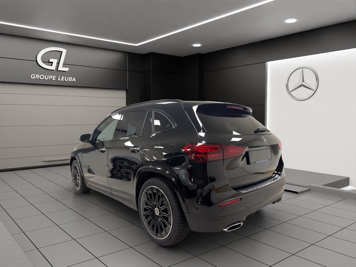 MERCEDES-BENZ GLA 220 4Matic 8G-DCT, Hybride Leggero Benzina/Elettrica, Auto nuove, Automatico - 4
