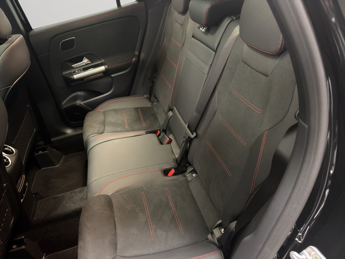 MERCEDES-BENZ GLA 220 4Matic 8G-DCT, Hybride Leggero Benzina/Elettrica, Auto nuove, Automatico - 7