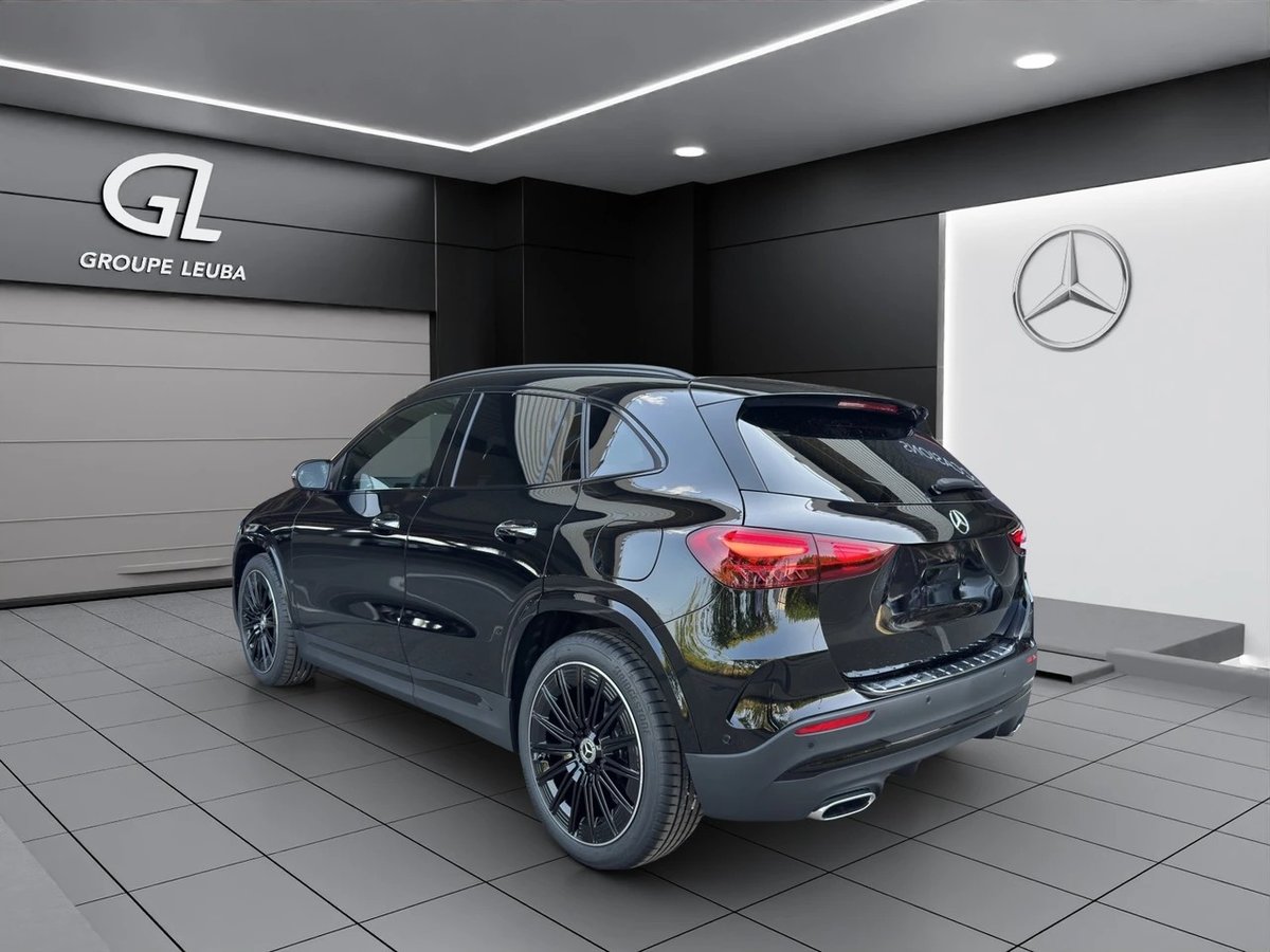 MERCEDES-BENZ GLA 220 4Matic 8G-DCT, Mild-Hybrid Benzin/Elektro, Neuwagen, Automat - 3