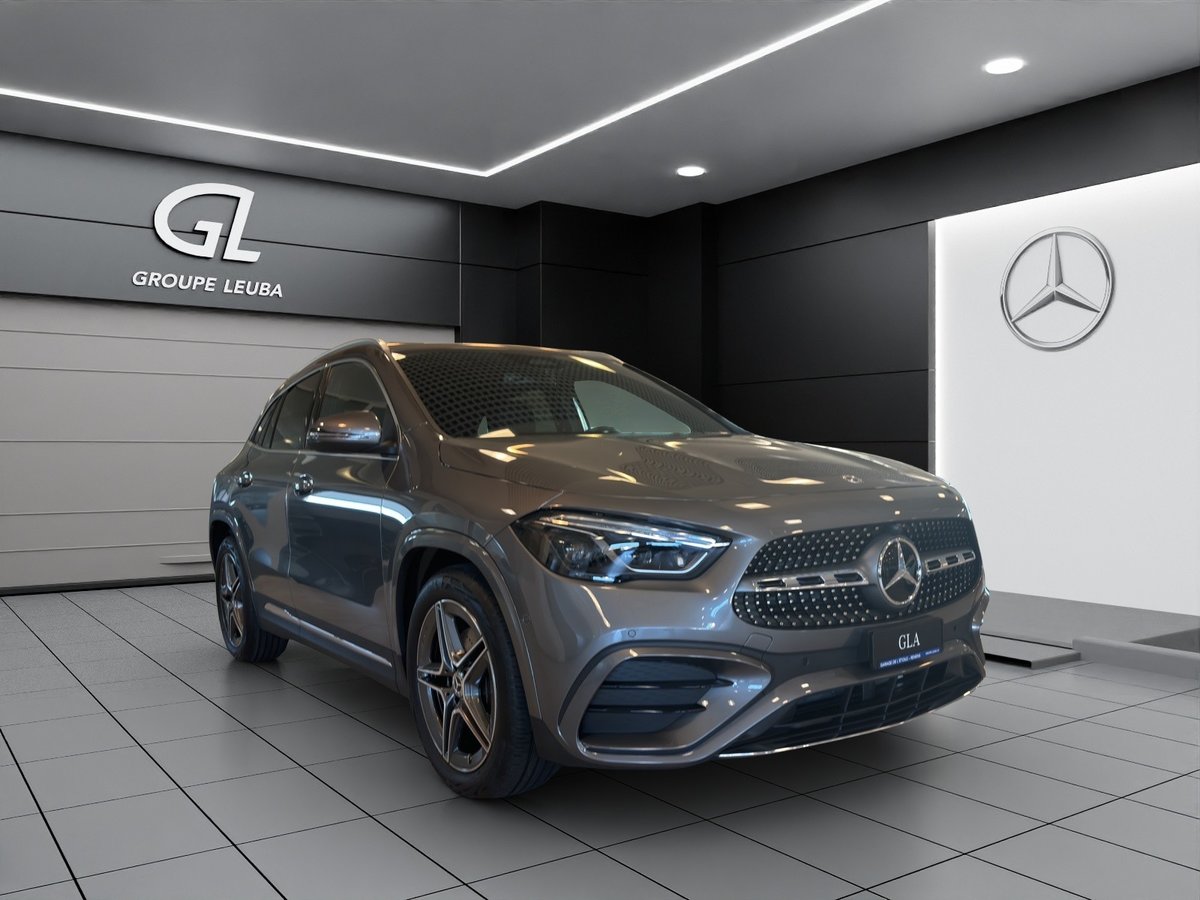 MERCEDES-BENZ GLA 220 4M, Petrol, New car, Automatic - 2