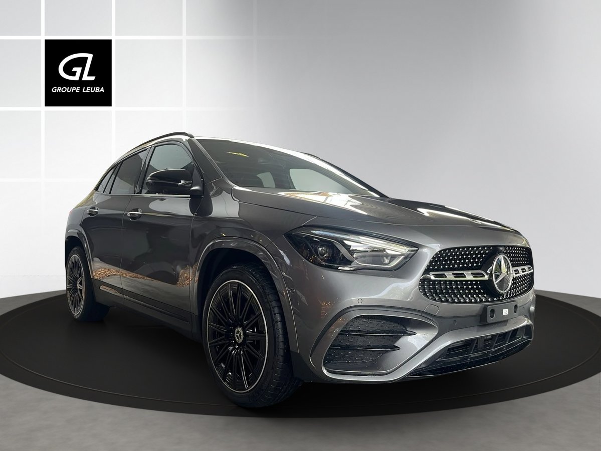 MERCEDES-BENZ GLA 220 4Matic 8G-DCT