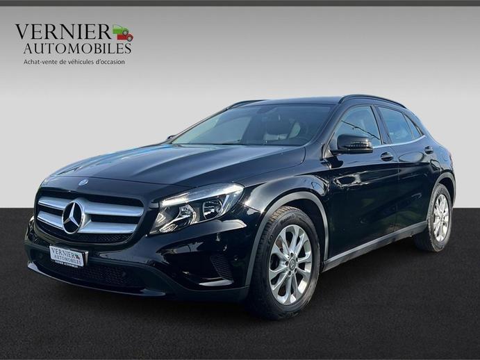 MERCEDES-BENZ GLA 220 CDI Style 4Matic 7G-DCT, Diesel, Second hand / Used, Automatic