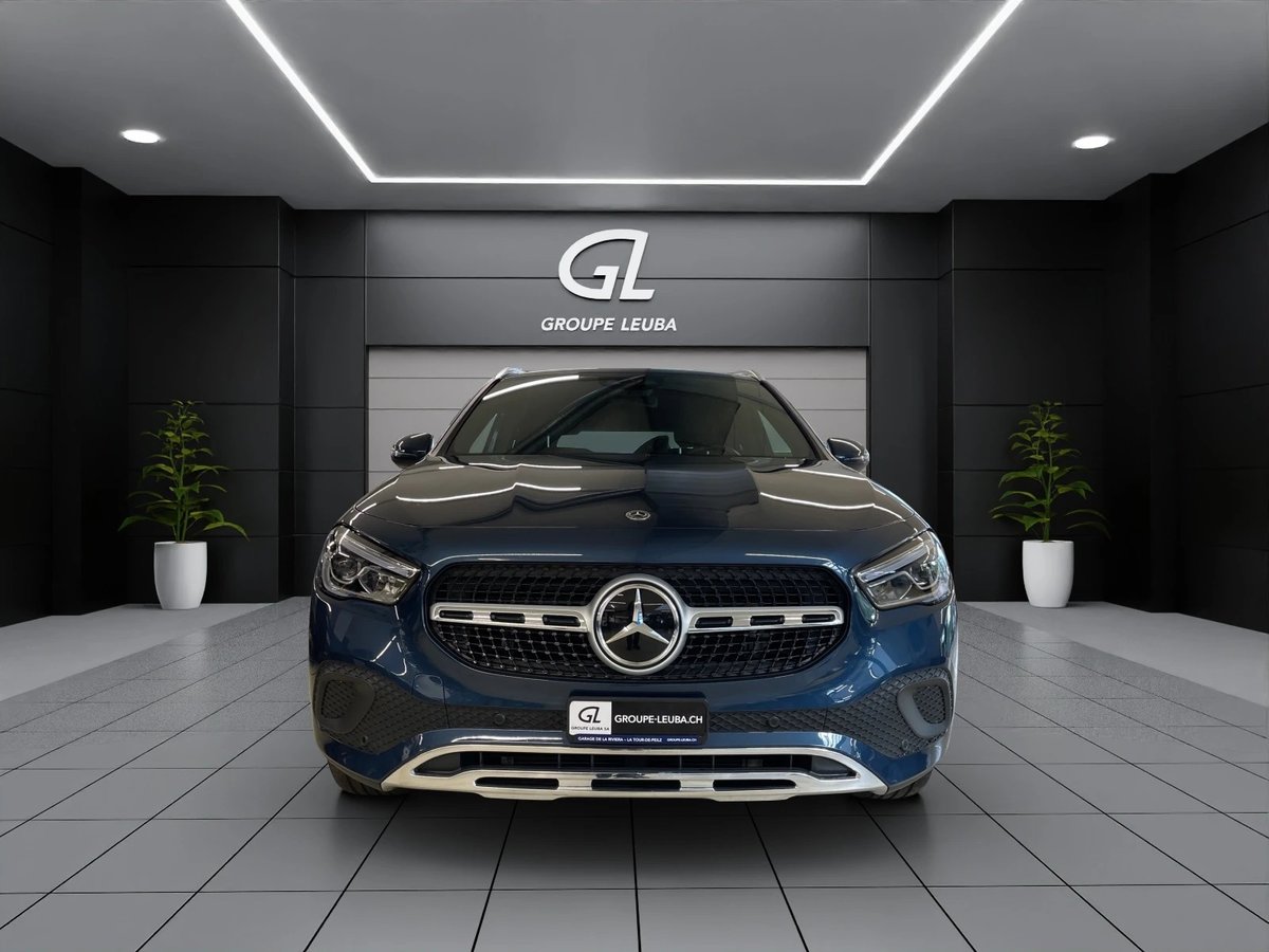 MERCEDES-BENZ GLA 220d 4Matic Progressive 8G-DCT