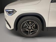 MERCEDES-BENZ GLA 220d 4Matic AMG Line 8G-DCT, Diesel, Ex-demonstrator, Automatic - 5