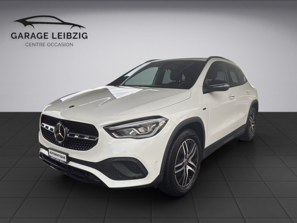 MERCEDES-BENZ GLA 250 e Progressive