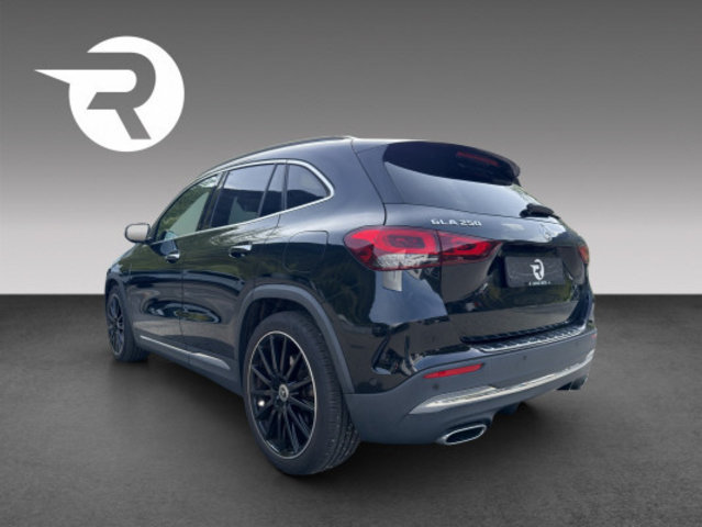 MERCEDES-BENZ GLA 250 AMG Line 4Matic, Occasion / Utilisé, Automatique - 4