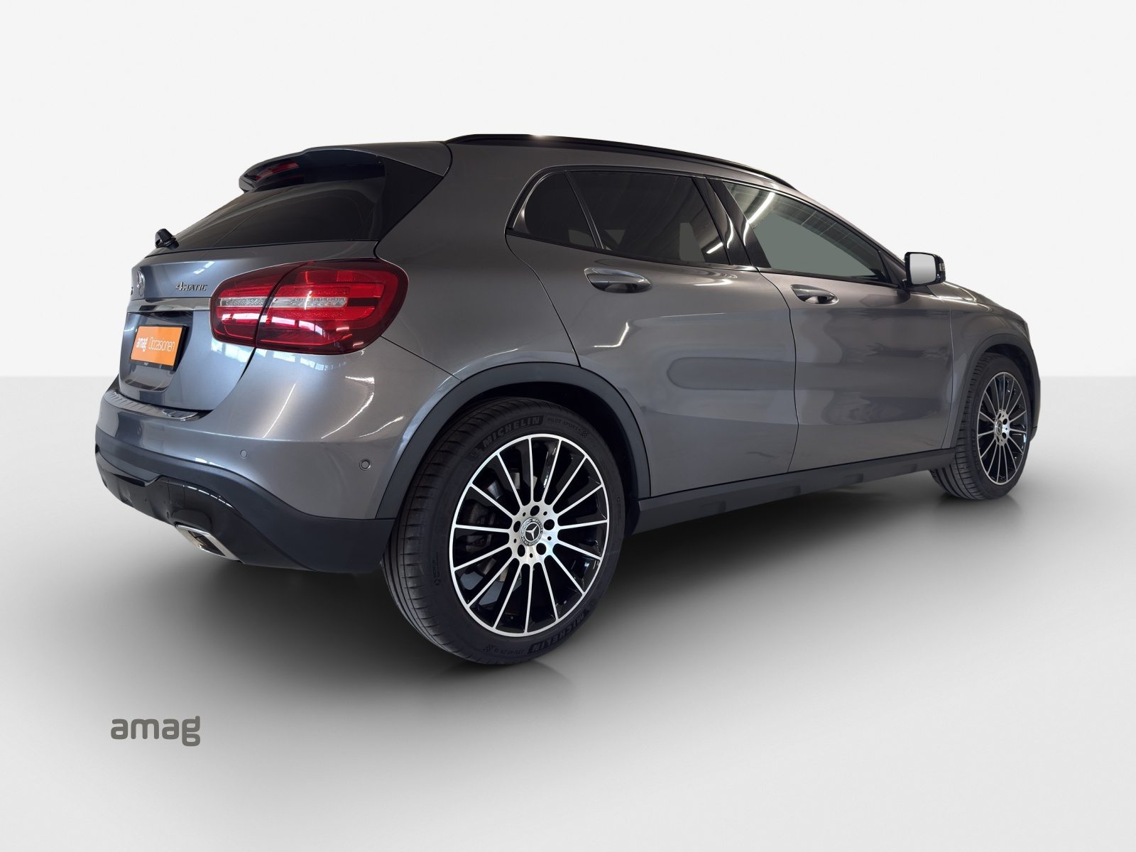 MERCEDES-BENZ GLA 250 Urban 4Matic, Benzin, Occasion / Gebraucht, Automatik - 5