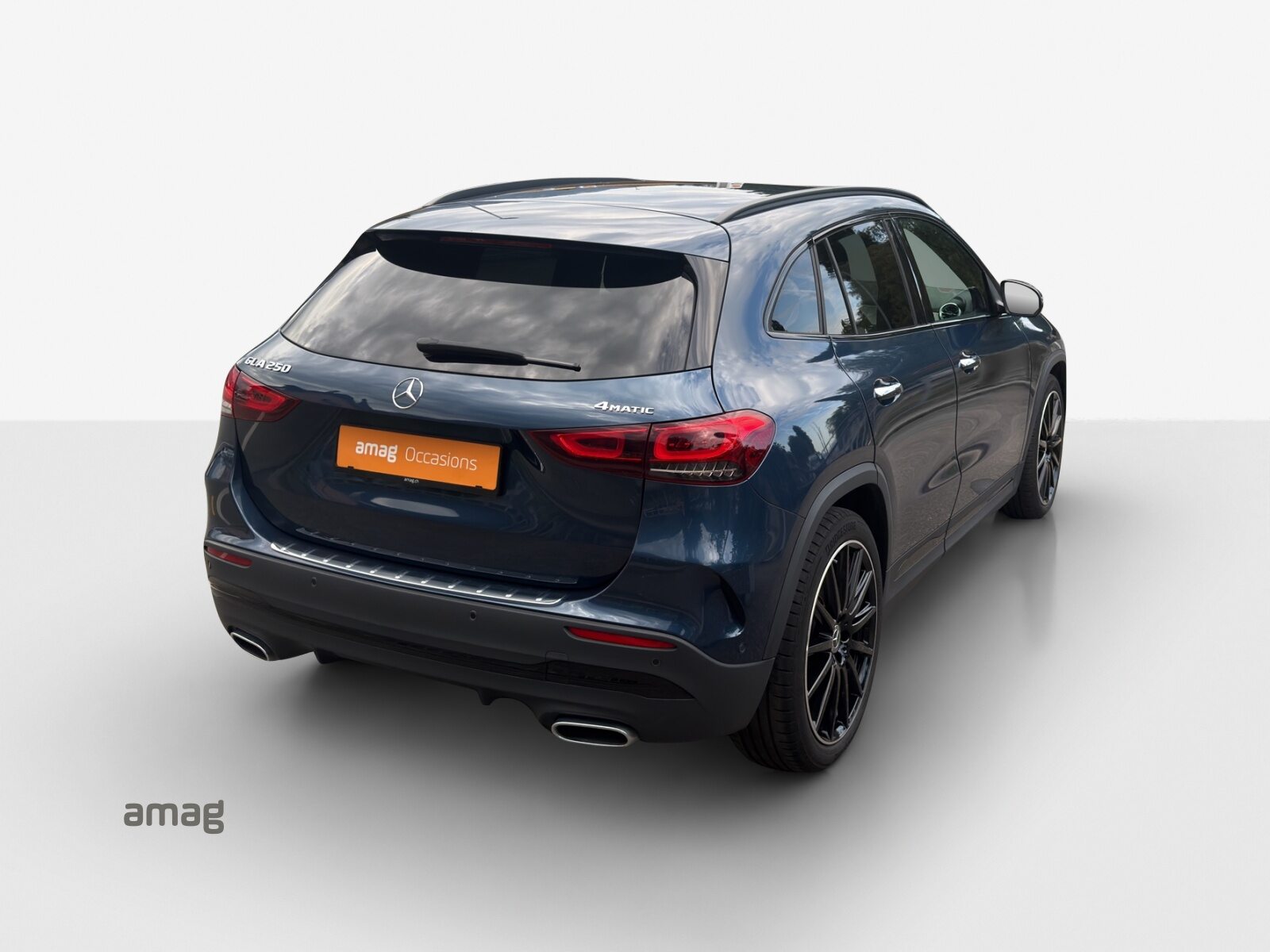 MERCEDES-BENZ GLA 250 AMG Line 4Matic, Essence, Occasion / Utilisé, Automatique - 5