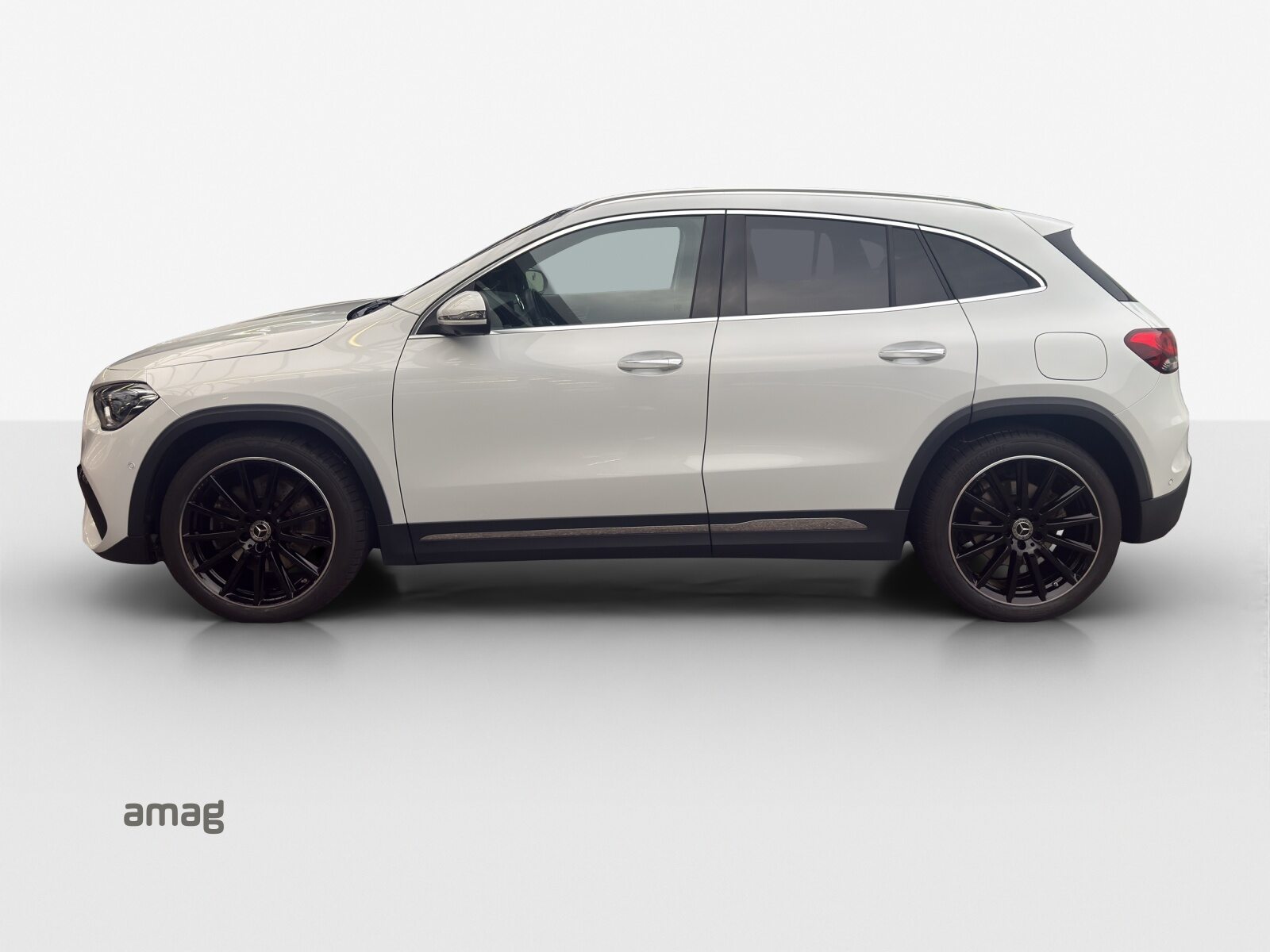 MERCEDES-BENZ GLA 250 AMG Line 4Matic, Essence, Occasion / Utilisé, Automatique - 2