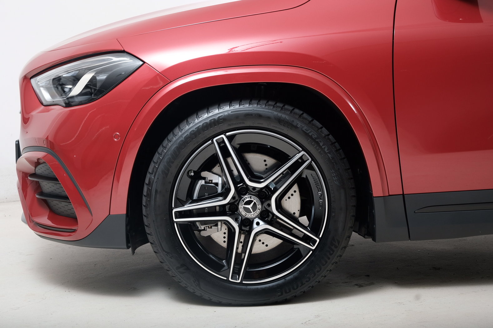 MERCEDES-BENZ GLA 250 4Matic Swiss Star, Petrol, New car, Automatic - 3