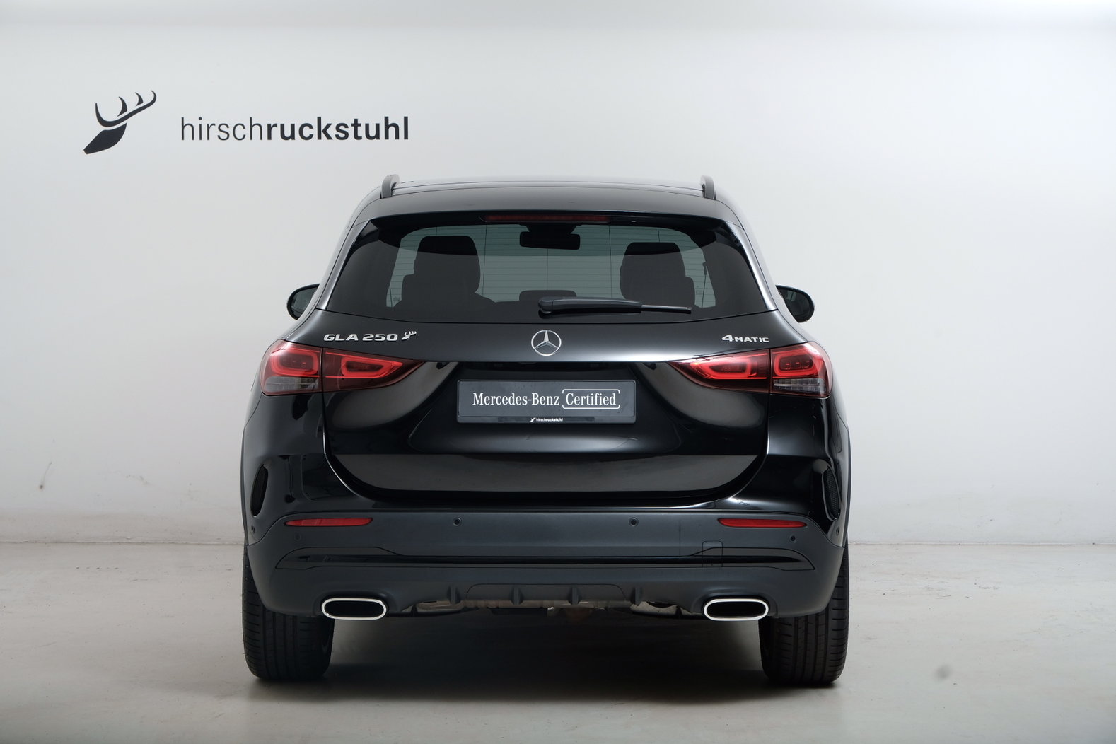 MERCEDES-BENZ GLA 250 AMG Line 4Matic, Petrol, Second hand / Used, Automatic - 4