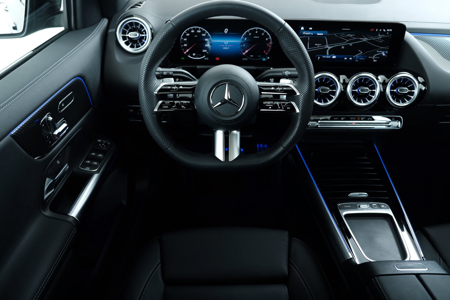 MERCEDES-BENZ GLA 250 4Matic Swiss Star, Essence, Voiture de démonstration, Automatique - 7