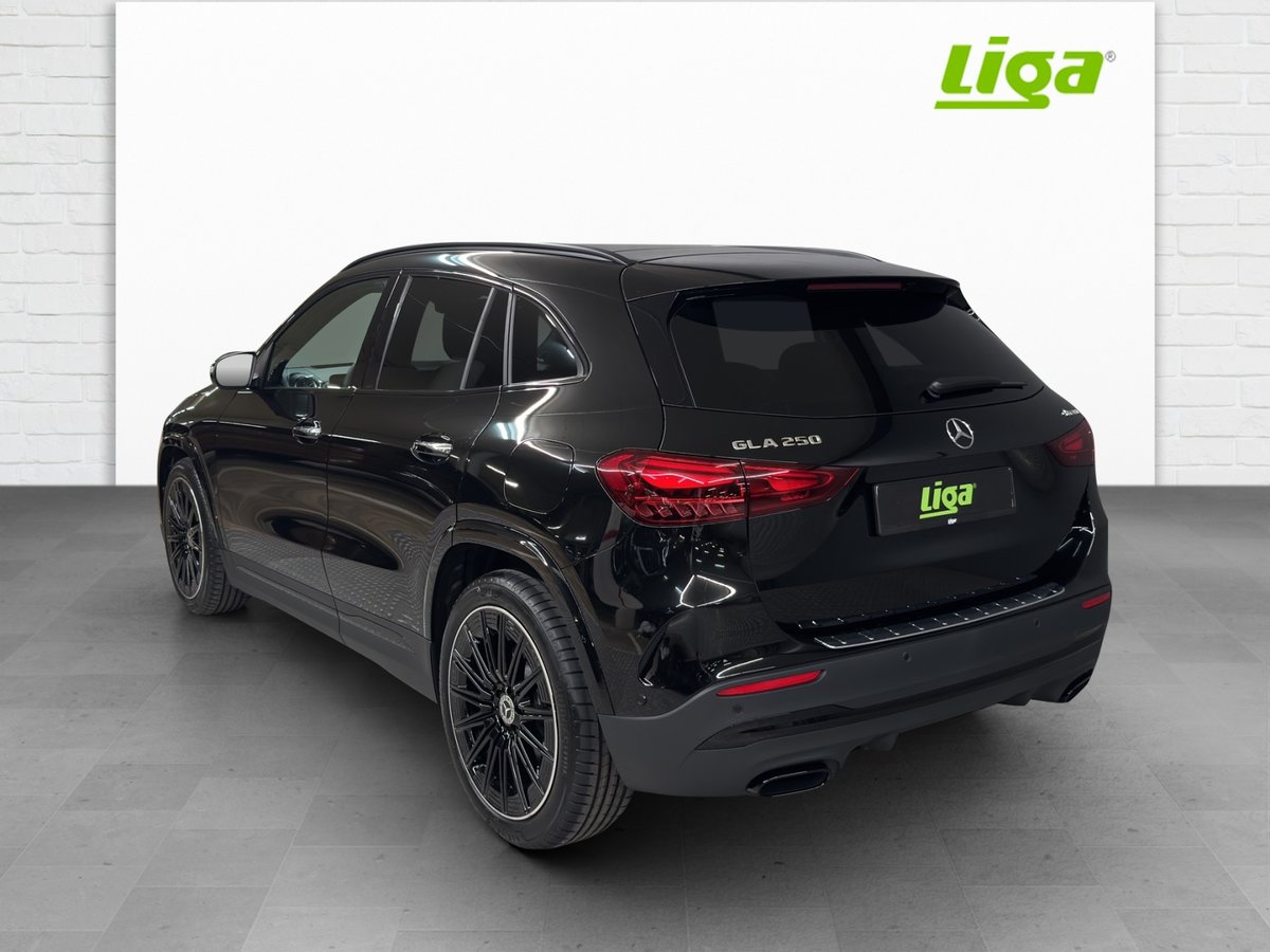 MERCEDES-BENZ GLA 250 AMG Line 4 Matic Swiss Star, Hybride Léger Essence/Électricité, Voiture nouvelle, Automatique - 4